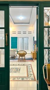 OMAH LONDO - 4BR JOGJA CITY