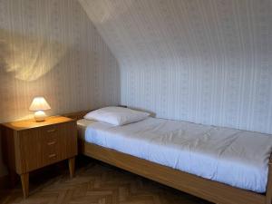 802 - Maison avec jardin à quelques pas du centre bourg dErquy