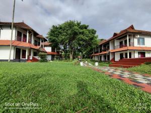 Goldfield Club & Lake Resort, Kumarakom