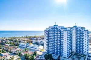 Royal Life Poseidon A Studio with Sea View in Long Beach - Ayios Yeoryios