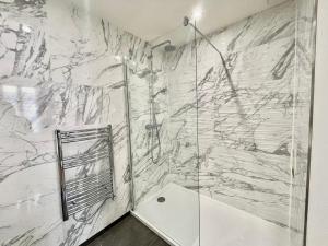 Jaurès Home by Welcome to Cannes