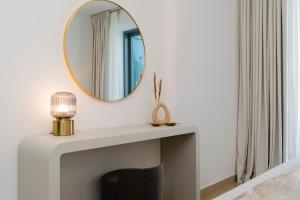 Prestige Living 2BR with Full Burj Khalifa and Fountain View by Auberge