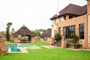 Bishop's Manor Luxurious Retreat