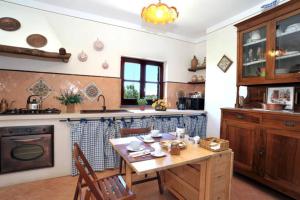 Villa with pool between Sorrento and Positano