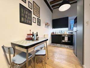 Le jardinet de la cathédrale