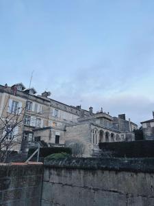 Maison + parking privé au Cœur Angoulême 60m2