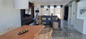 CocoMar II- Luxurious loft with sea views