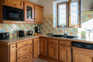 Villa en pierre 4 pers avec Piscine