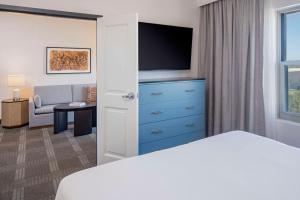 One-Bedroom King Suite room in Hilton San Antonio Hill Country