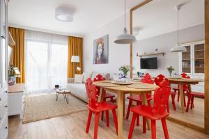 Prandoty Beautiful Apartment with Balcony Cracow by Renters Prestige