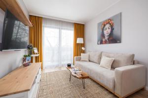 Prandoty Beautiful Apartment with Balcony Cracow by Renters Prestige