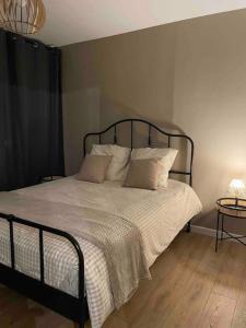 Appartements Appartement design pour 6 pers dans le centre de Salon de Pce - Proche Fontaine Moussue : photos des chambres