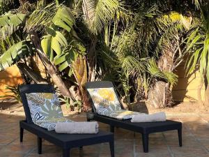 Lovely Garden Studio 5 - 10 min walk to the beach