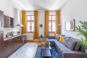 Gozsdu Nightlife Apartment