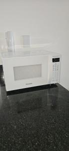 AP 3 quartos LUXO a 100 m do mar