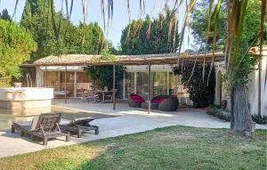 2 Bedroom Cozy Home In Aramon - Beaucaire