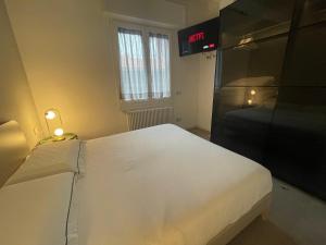 Domus Pyrus Apartments