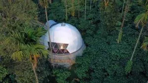 GeoLux - Luxurious Geodesic Dome - Avathi