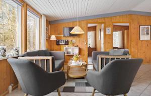 Holiday Home Illeris Farsø Vi