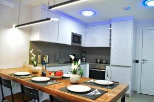 Modern Oasis - Pool, Gym & Tennis