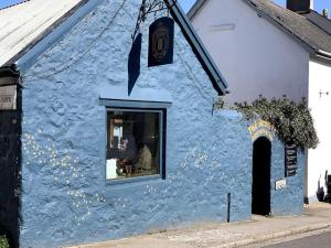 Rushford Shepherds Hut