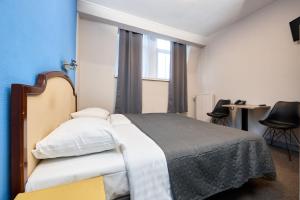 Twin Room room in Hotel Derby