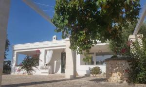 Villa Bianca by TripOstuni