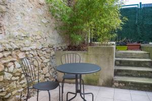 Le Jardinet - With office in the city center!