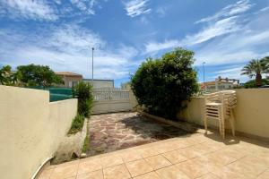 L’Ensoleïado- Seaside and parking!