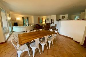 La Bucolique-Villa in the heart of greenery!