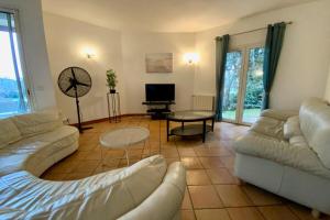 La Bucolique-Villa in the heart of greenery!