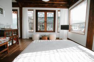 Hanok Stay SungHyeDang