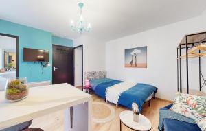 Appartements Cozy Apartment In Marvejols With Kitchen : photos des chambres
