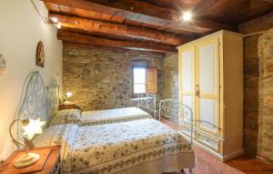 Awesome Home In Bibbiena With Kitchen