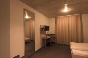 Hotel zum goldenen Kreuz