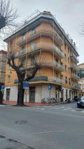 Alida House Top Floor