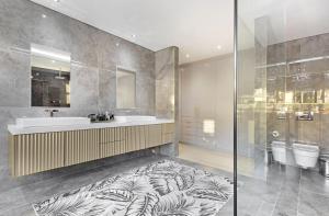Baronetcy Kings Villa by Host Agents
