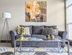 League Flats South End on South College Street