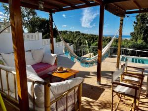 House with swimming pool and amazing sea and mountain views in Montgó, Denia