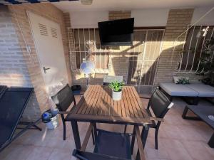 Apartamento con terraza en San Juan Playa
