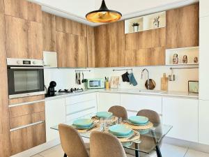 [Porta Nuova - Alpitour] Free Parking & Netflix