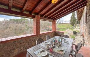 Awesome Home In Bibbiena With Kitchen