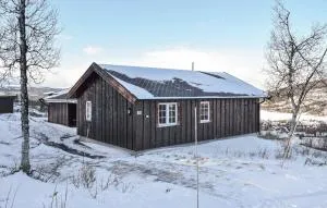 3 Bedroom Lovely Home In Røn - Aurdal
