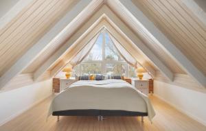 Four-Bedroom Holiday Home With A Fireplace In Rømø