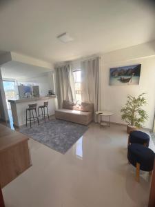 Barra grande com piscina, ar condicionado, novo , bem localizado