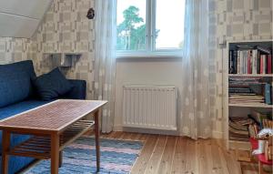 4 Bedroom Cozy Home In Beddingestrand