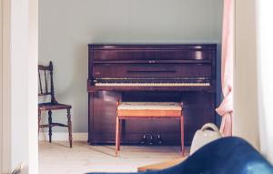 Amazing Home In Bottnaryd With Wifi