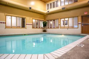Norland Inn & Suites Roseau