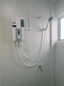 EasyStay Kampar (near UTAR) 5bedrooms 10pax Free WiFi