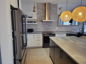 Exclusive Townhome near West-Side Trails